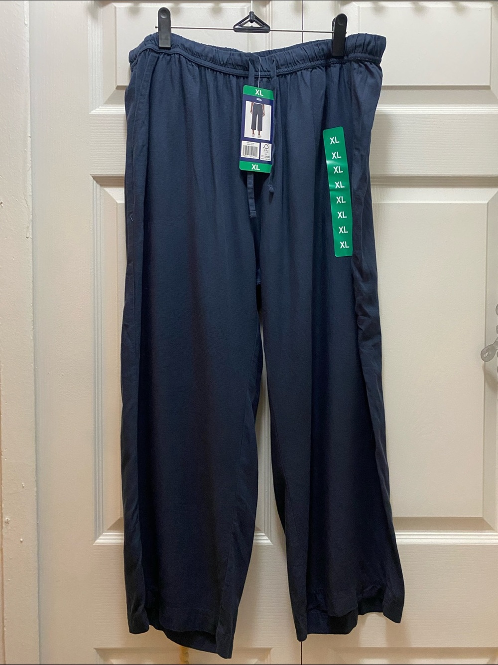 Splendid Woman’s Navy Drawstring Lounge Pants - Size XL